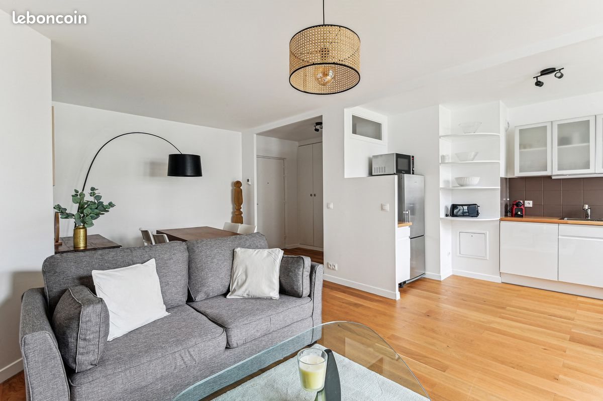 Appartement à louer, 65m², Suresnes