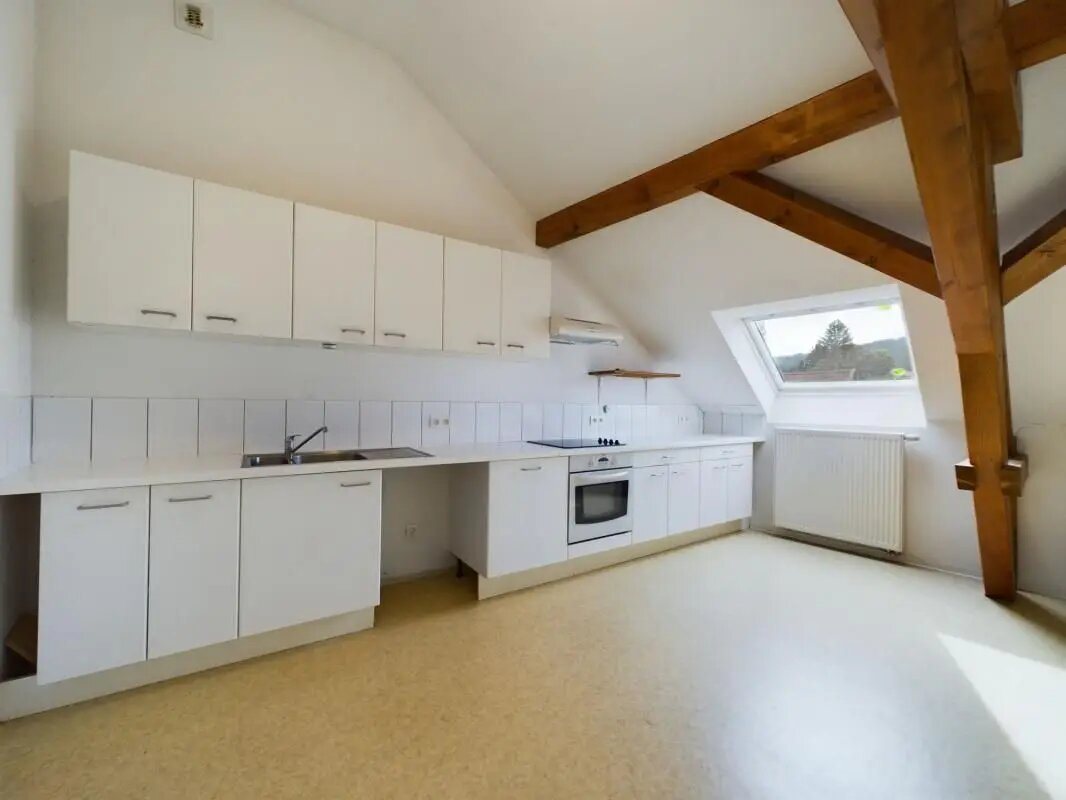 Appartement à louer, 92m², Lutzelhouse