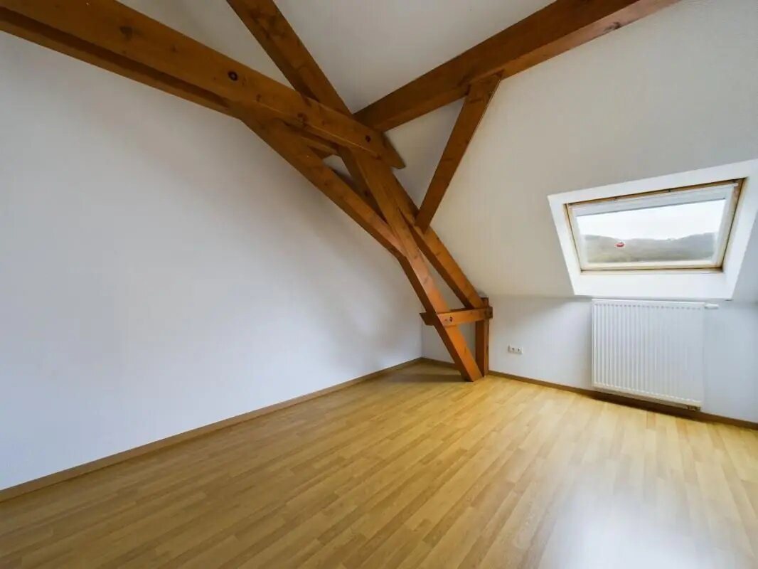 Appartement à louer, 92m², Lutzelhouse