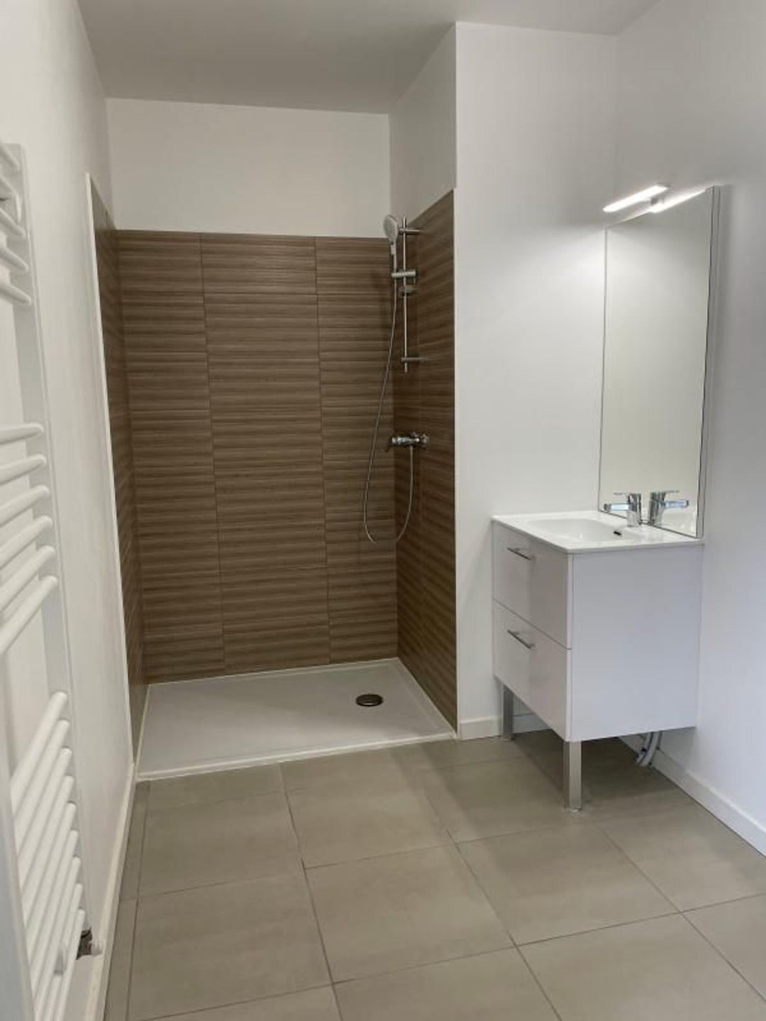 Appartement à louer, 47m², Floirac