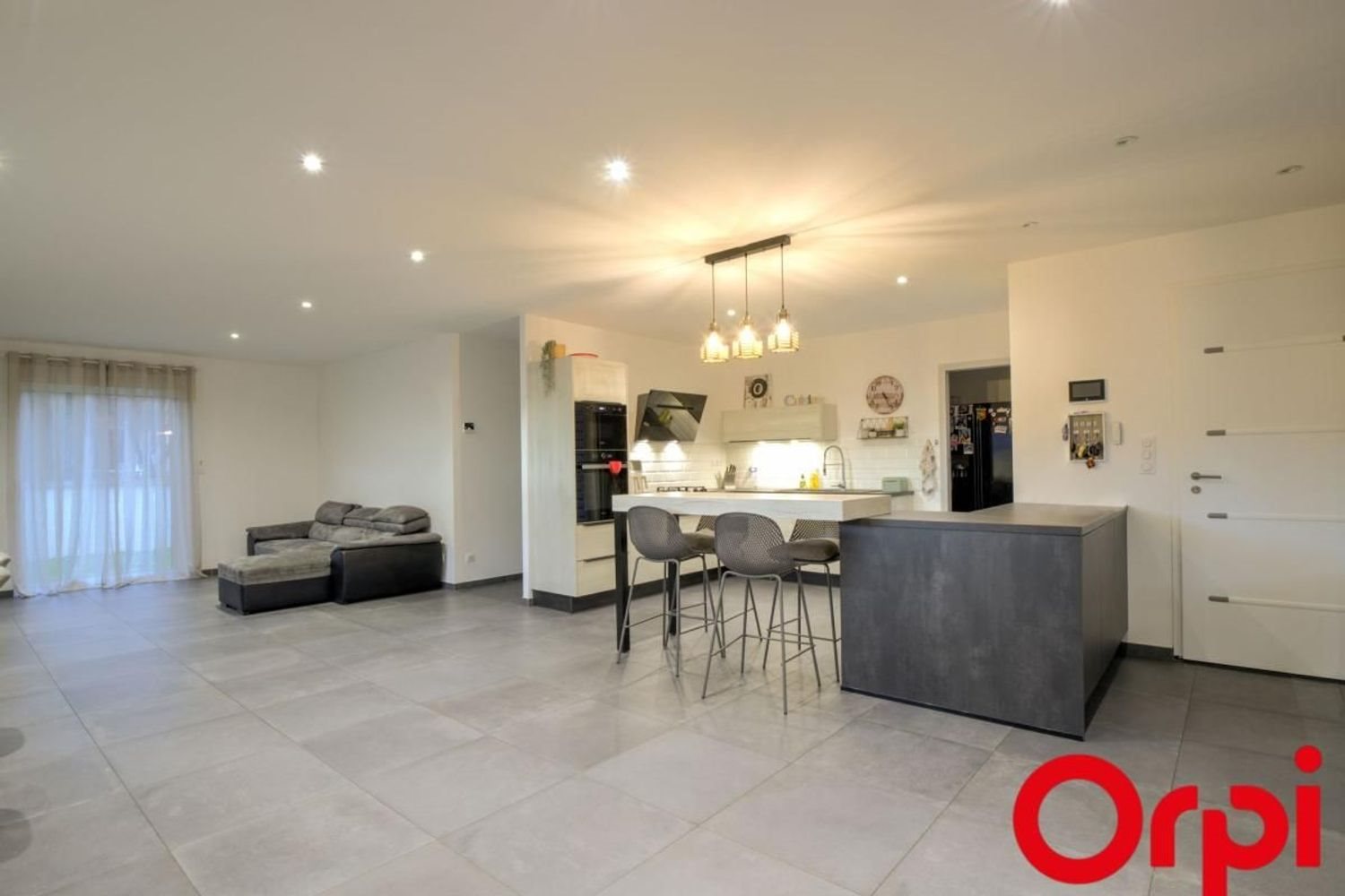 Maison à vendre, 150m², Saint-Maurice-de-Gourdans