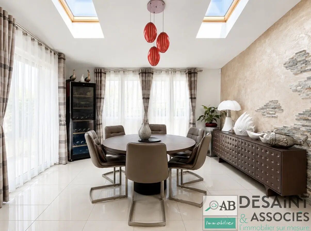 Maison à vendre, 191m², Villeneuve-Saint-Denis