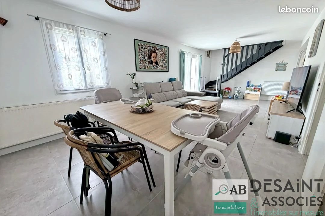 Maison à vendre, 95m², Montry