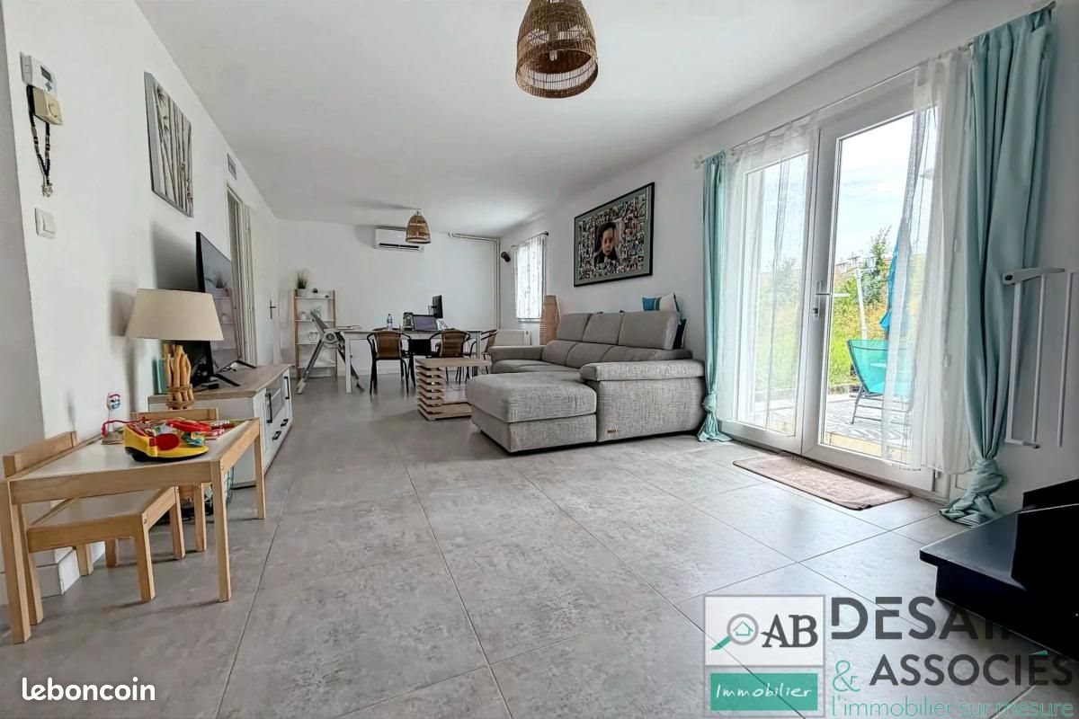 Maison à vendre, 95m², Montry