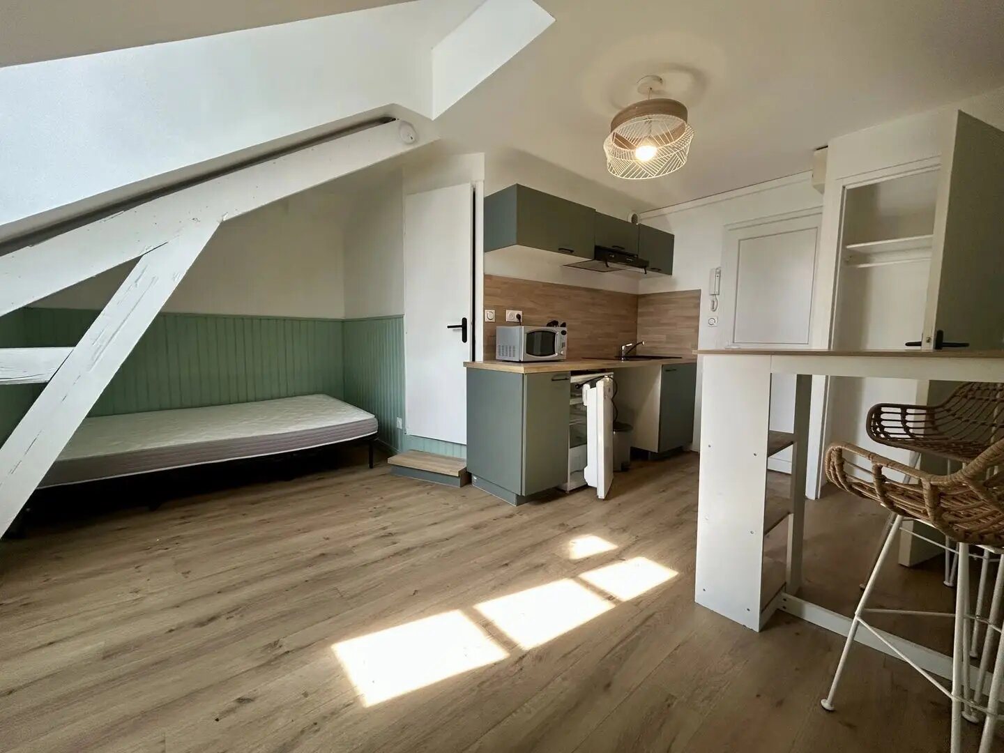 Appartement à louer, 16m², Pau