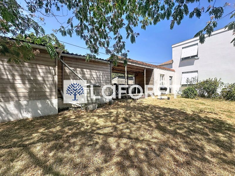 Maison à vendre, 141m², Moncoutant