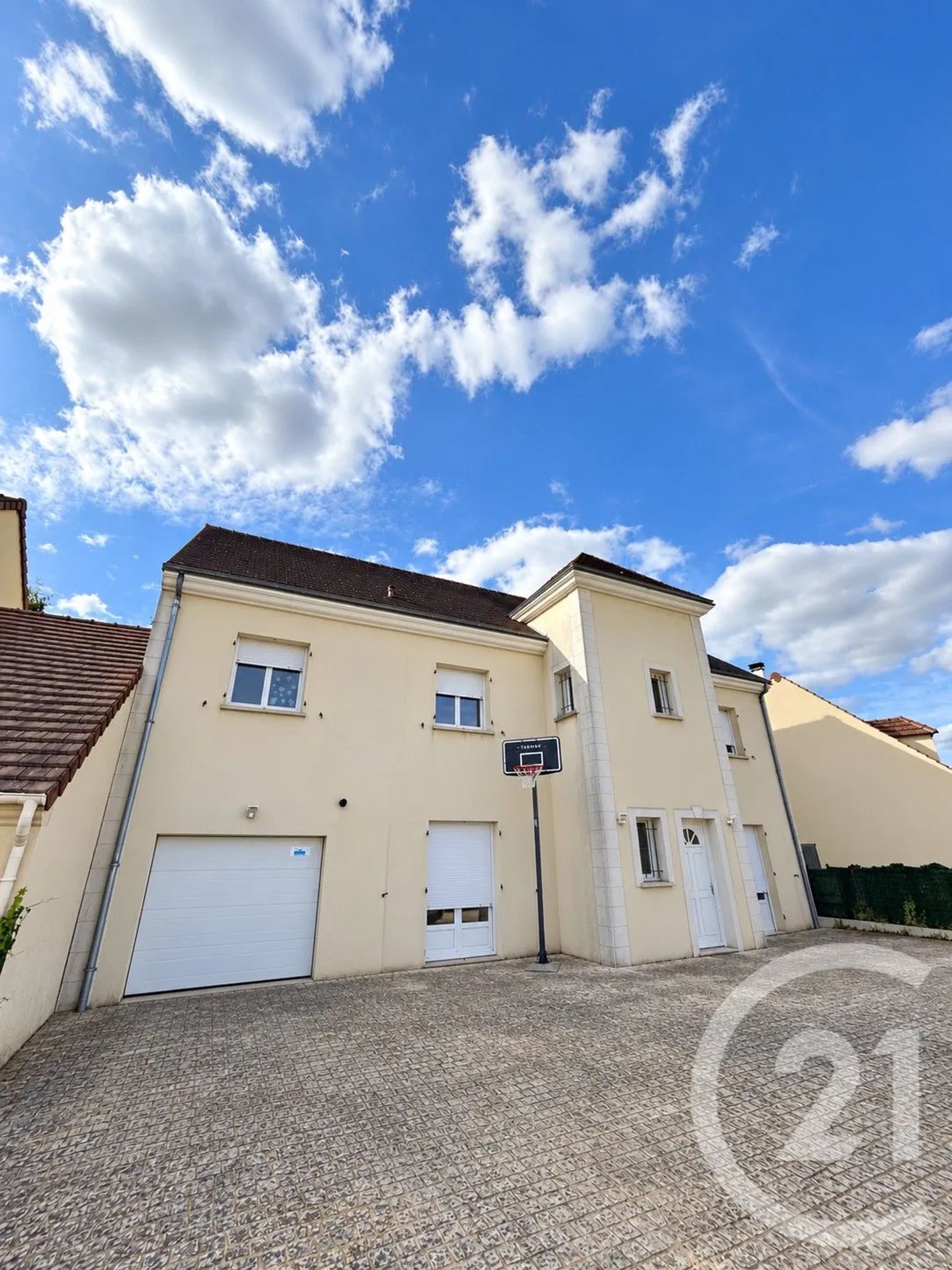 Appartement à louer, 76m², Mandres-les-Roses
