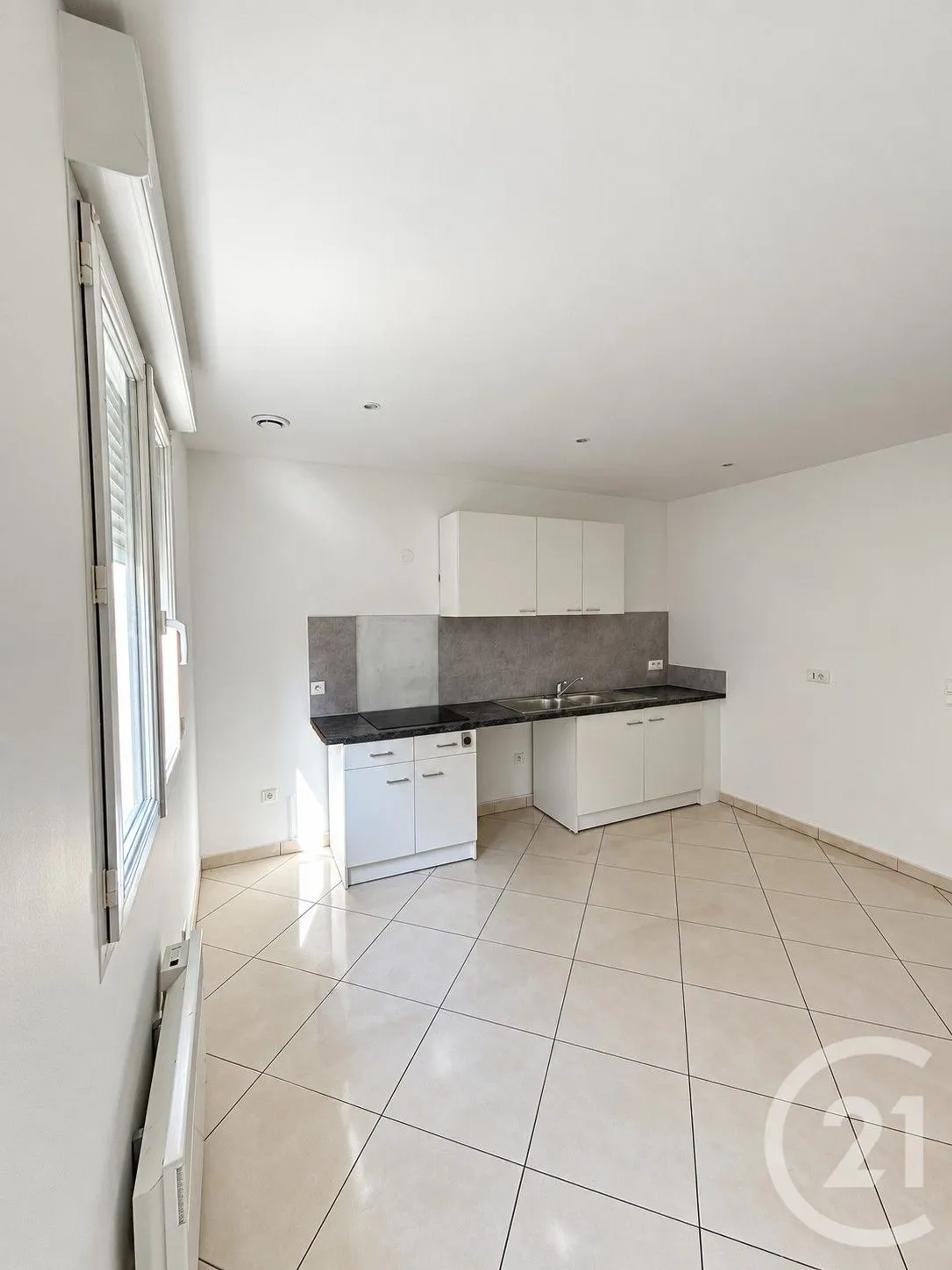Appartement à louer, 76m², Mandres-les-Roses