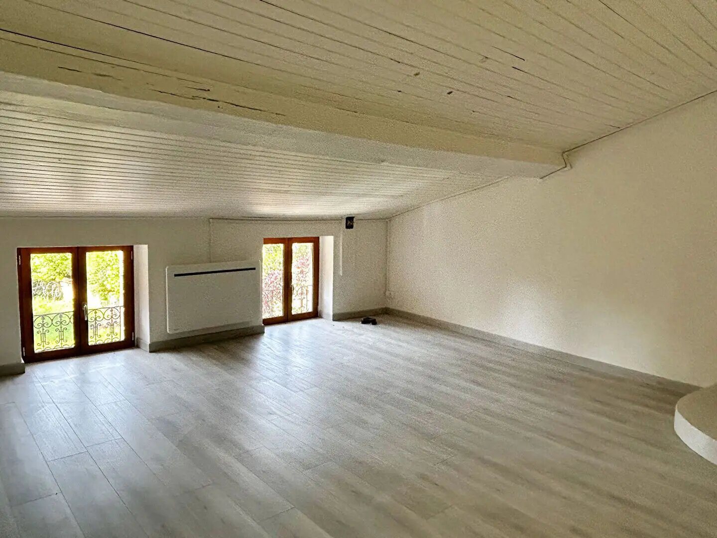 Appartement à louer, 28m², Saint-Genis-Laval