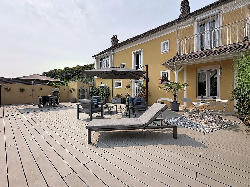 Maison à vendre, 200m², Saint-Jean-les-Deux-Jumeaux