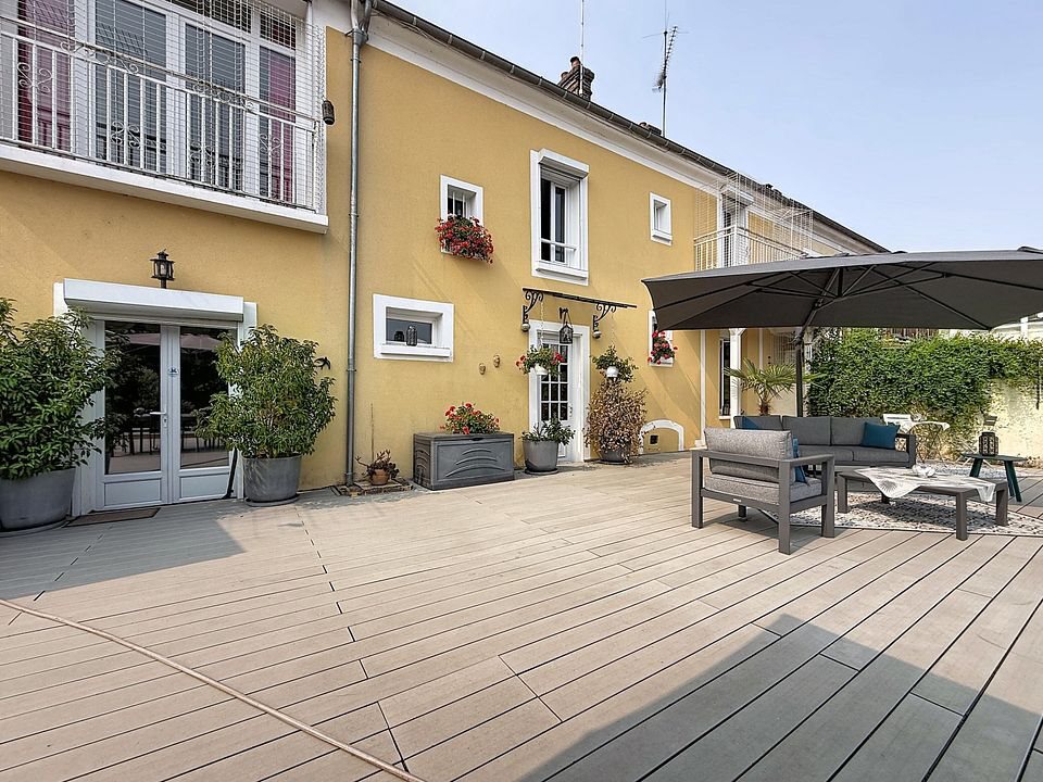 Maison à vendre, 200m², Saint-Jean-les-Deux-Jumeaux