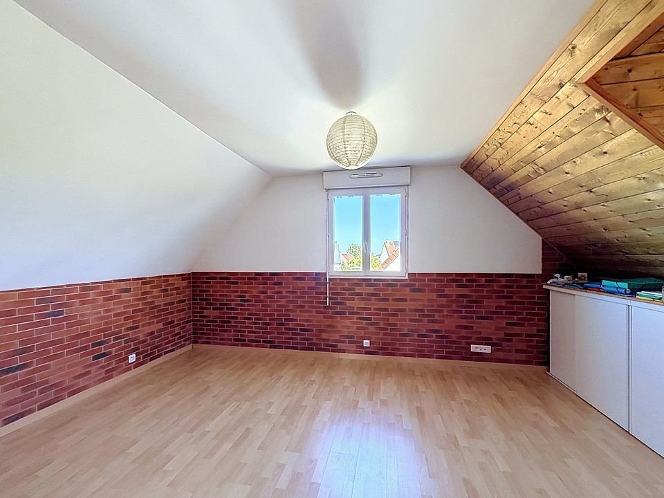 Maison à vendre, 142m², Saint-Jean-les-Deux-Jumeaux