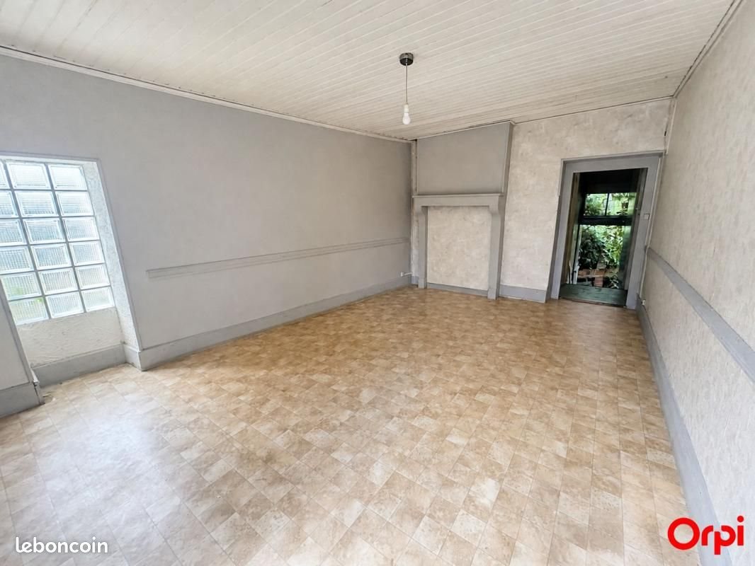 Maison à vendre, 65m², Ainay-le-Château