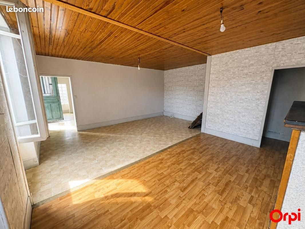 Maison à vendre, 65m², Ainay-le-Château