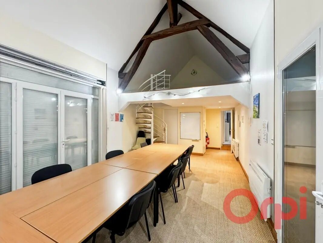 Appartement à vendre, 147m², Saint-Amand-Montrond