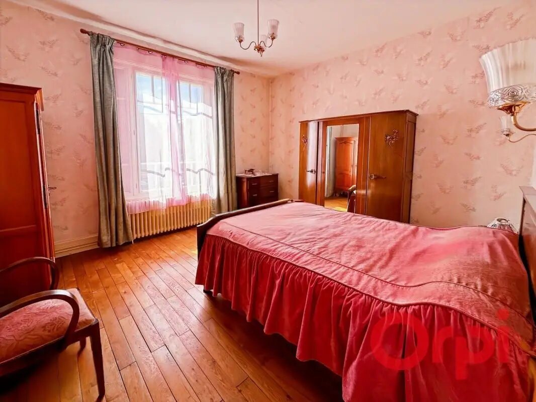 Maison à vendre, 87m², Saint-Amand-Montrond