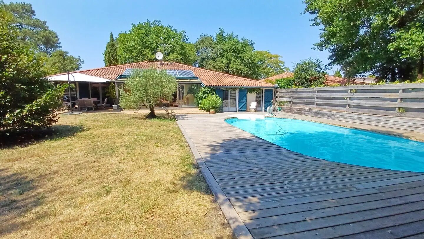 Maison à vendre, 171m², Cestas