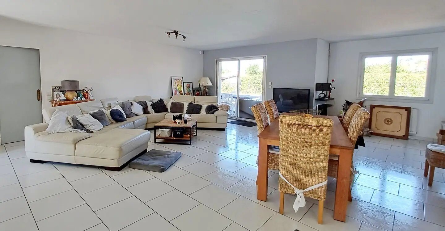 Maison à vendre, 121m², Cestas