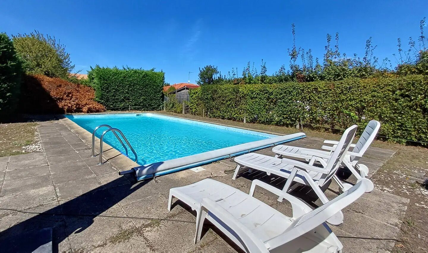 Maison à vendre, 121m², Cestas