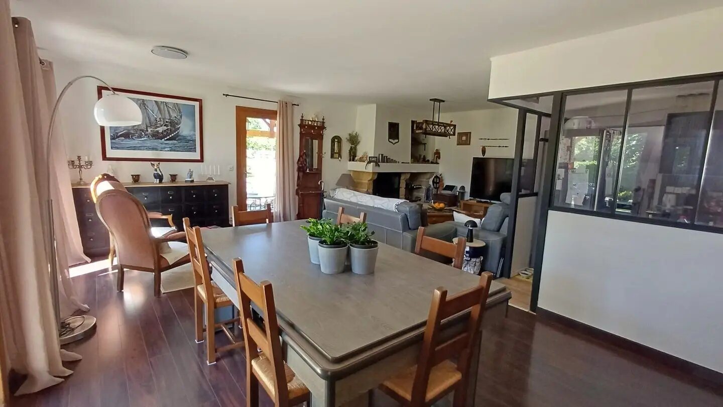 Maison à vendre, 121m², Cestas