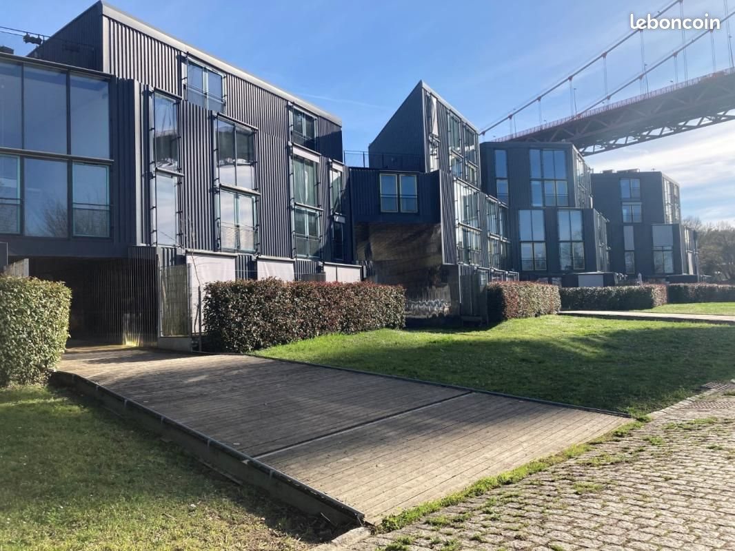 Appartement à louer, 201m², Lormont