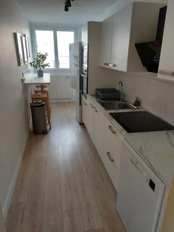 Appartement à louer, 68m², Lormont
