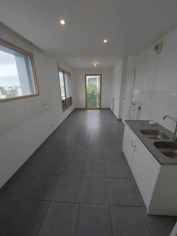 Appartement à louer, 106m², Lormont