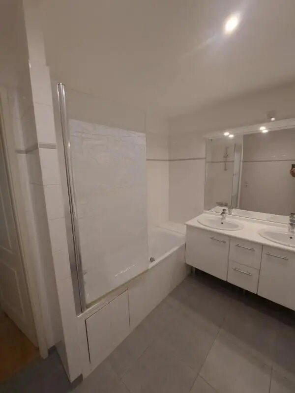 Appartement à louer, 106m², Lormont