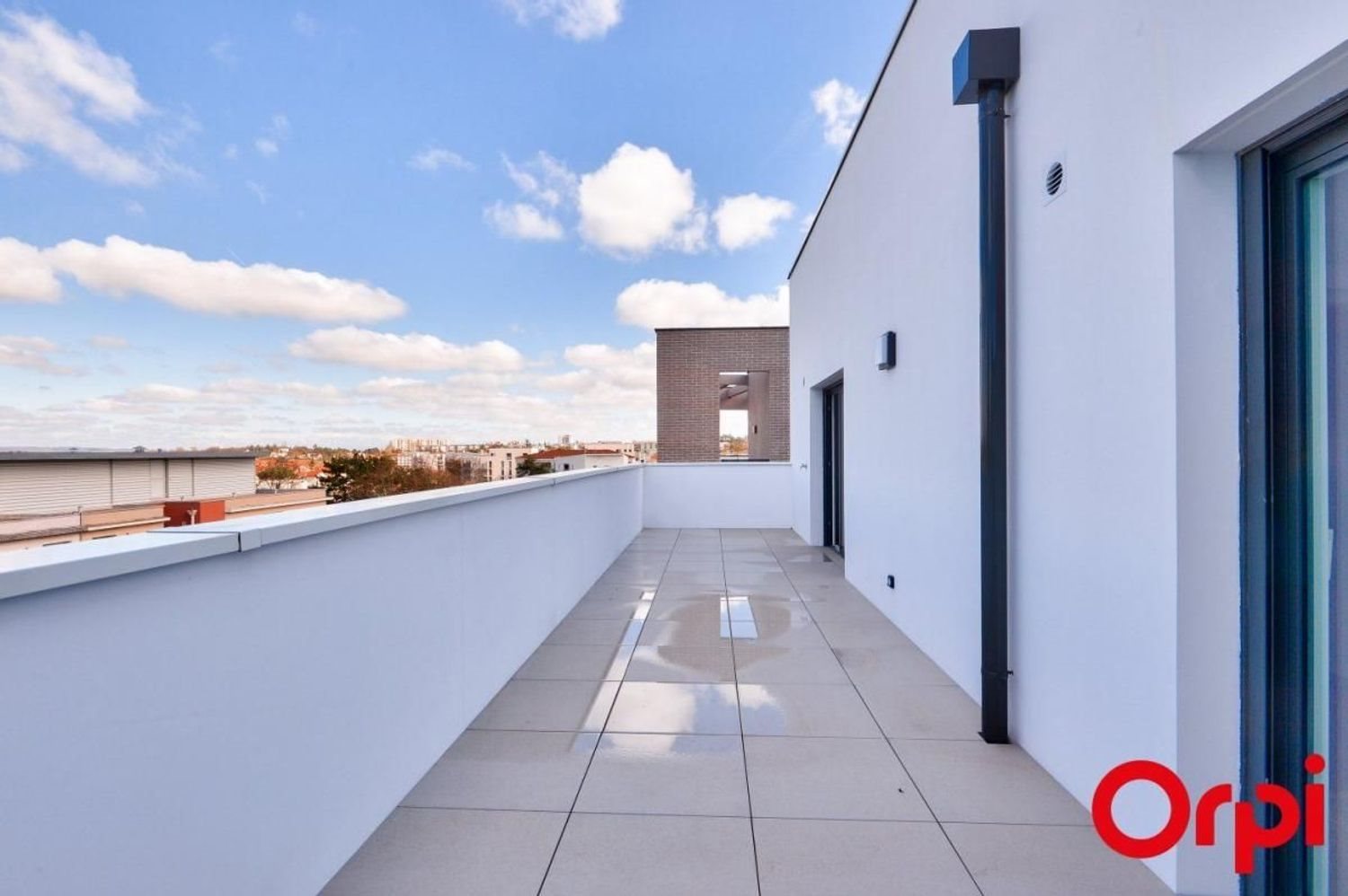 Appartement à louer, 45m², Décines-Charpieu