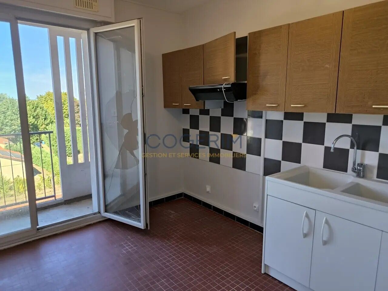 Appartement à louer, 79m², Saint-Georges-de-Reneins