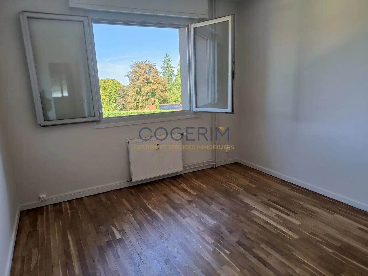 Appartement à louer, 79m², Saint-Georges-de-Reneins