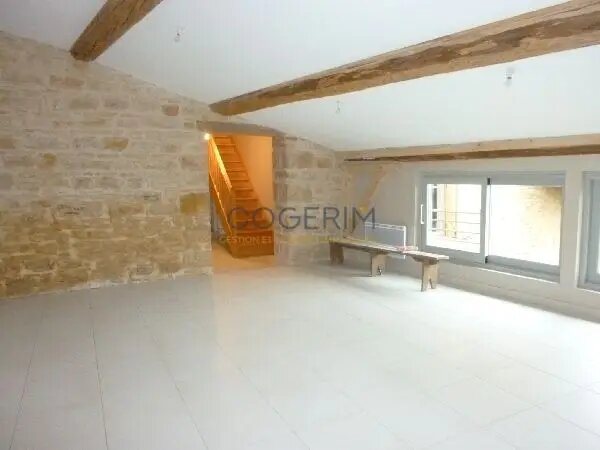 Maison à louer, 104m², Cogny