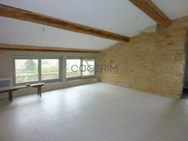 Maison à louer, 104m², Cogny