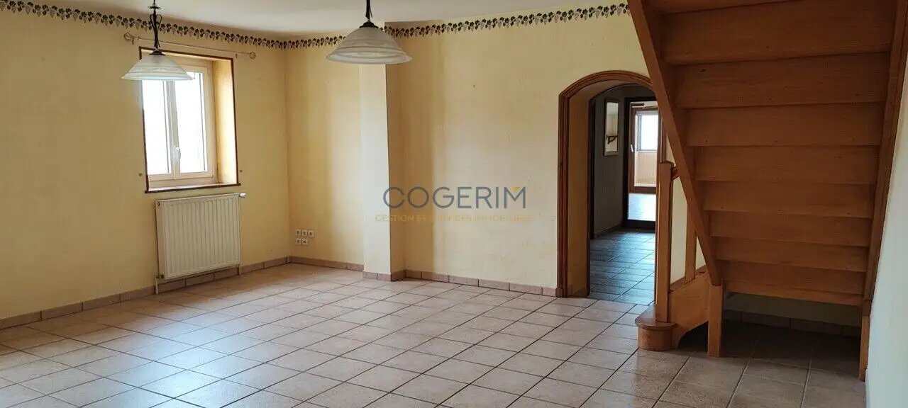 Appartement à louer, 124m², Saint-Etienne-des-Oullières