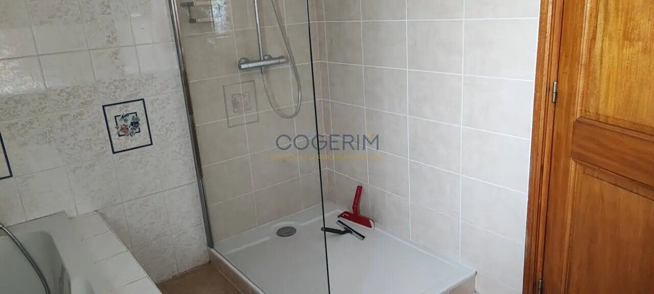Appartement à louer, 124m², Saint-Etienne-des-Oullières