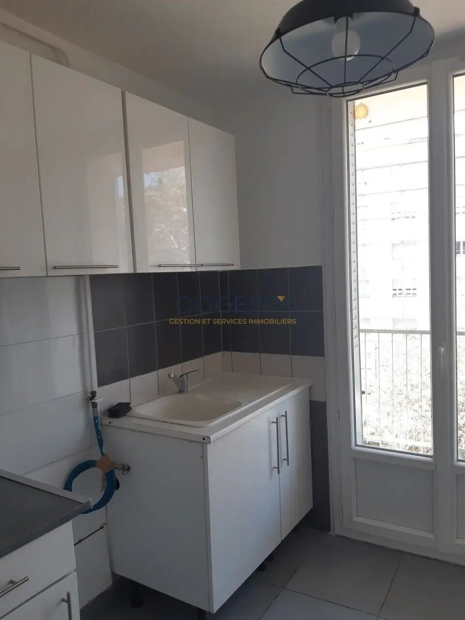 Appartement à louer, 55m², Vénissieux