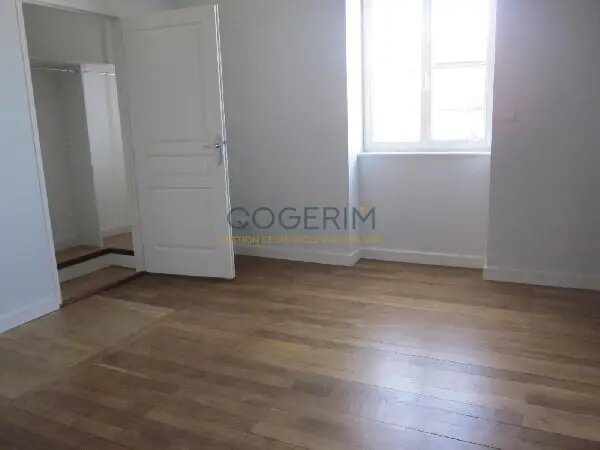 Appartement à louer, 133m², Villefranche-sur-Saône