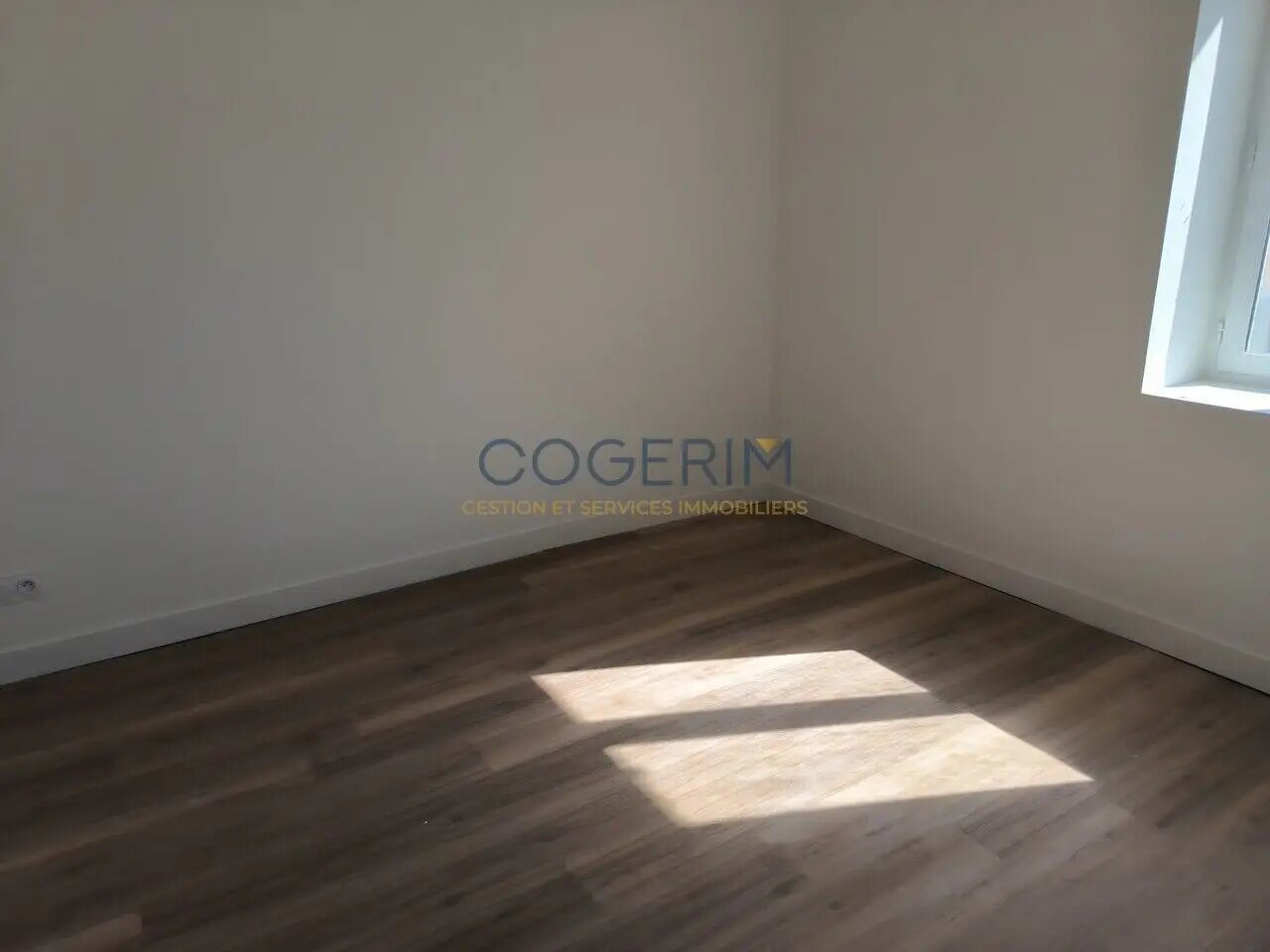 Appartement à louer, 37m², Saint-Georges-de-Reneins