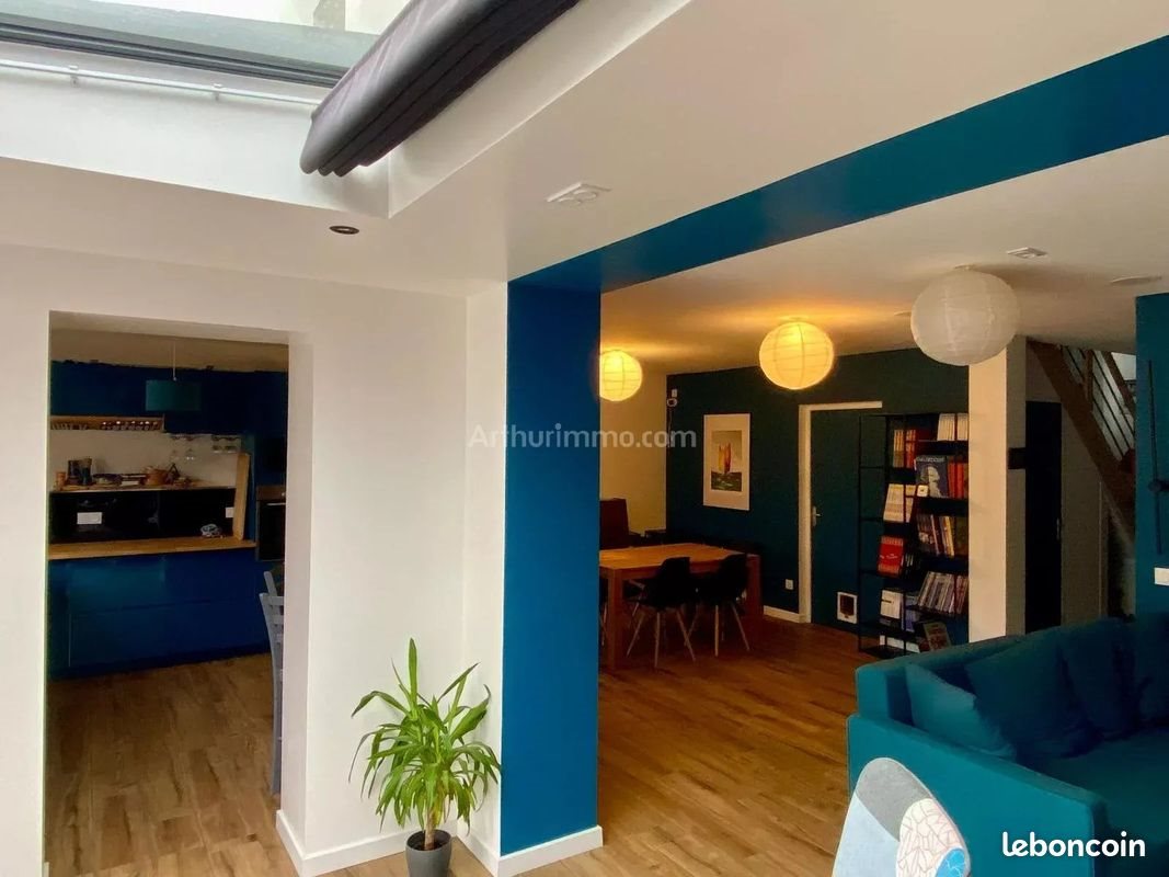 Maison à vendre, 128m², Ambon