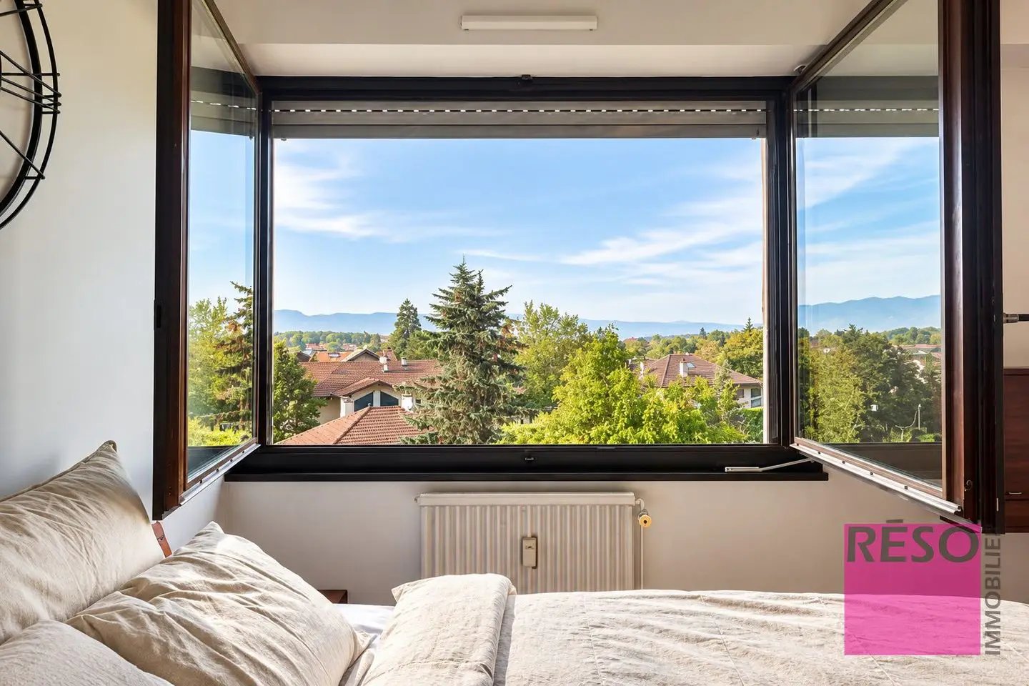 Appartement à louer, 82m², Etrembières
