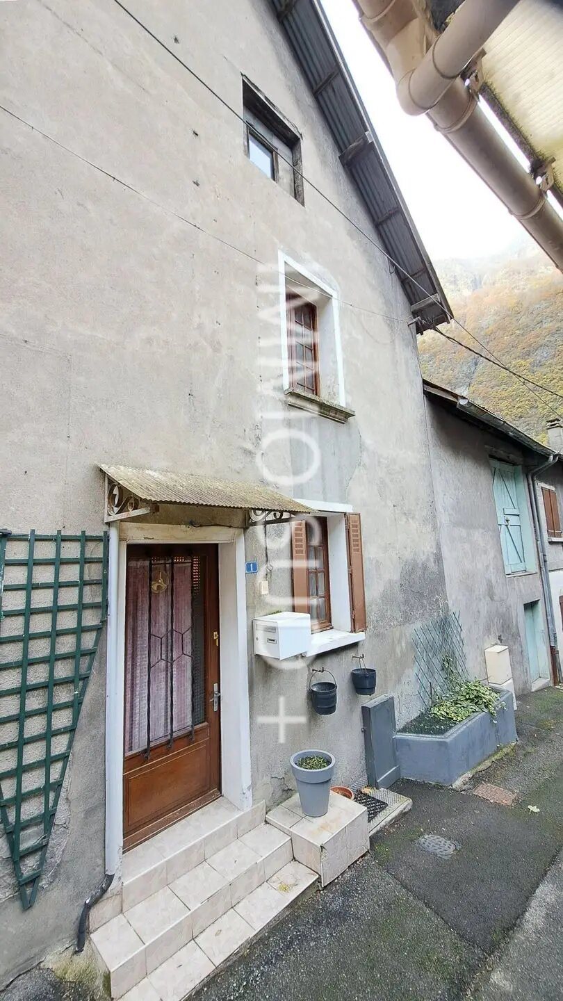 Maison à vendre, 70m², Livet-et-Gavet