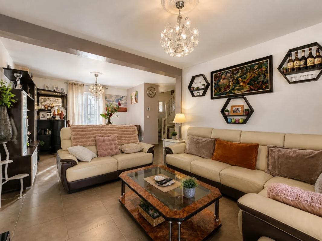 Maison à vendre, 137m², Monnaie