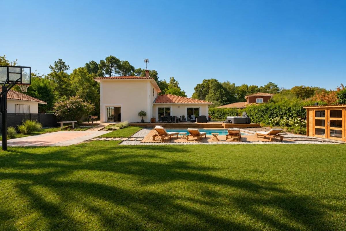 Maison à vendre, 185m², Saint-Selve