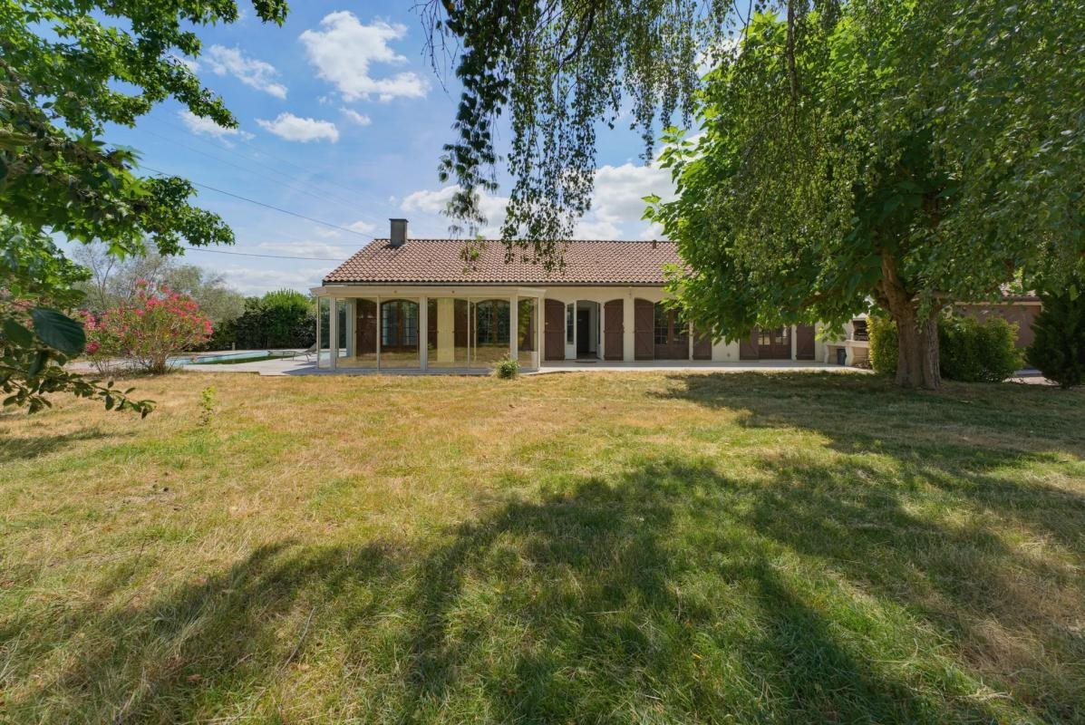 Maison à vendre, 142m², Salleboeuf