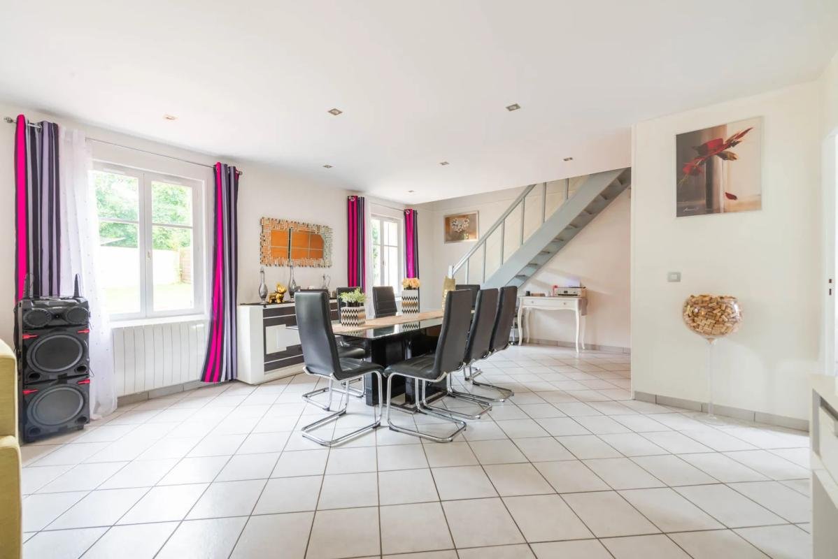 Maison à vendre, 134m², Arronville
