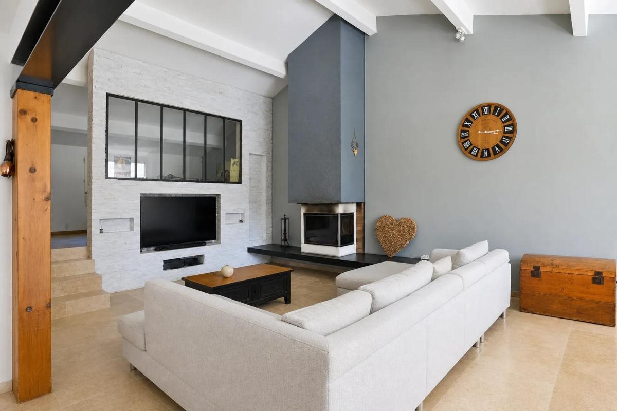 Maison à vendre, 214m², Redessan