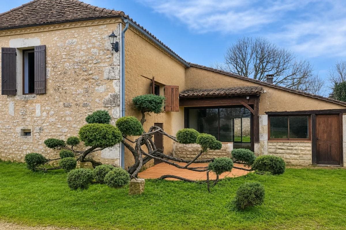 Maison à vendre, 118m², Gageac-et-Rouillac