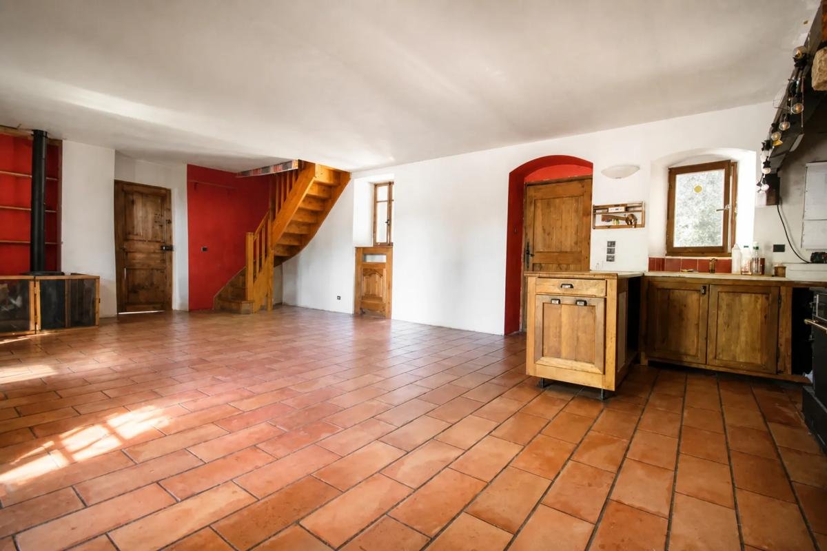 Maison à vendre, 195m², Lablachère