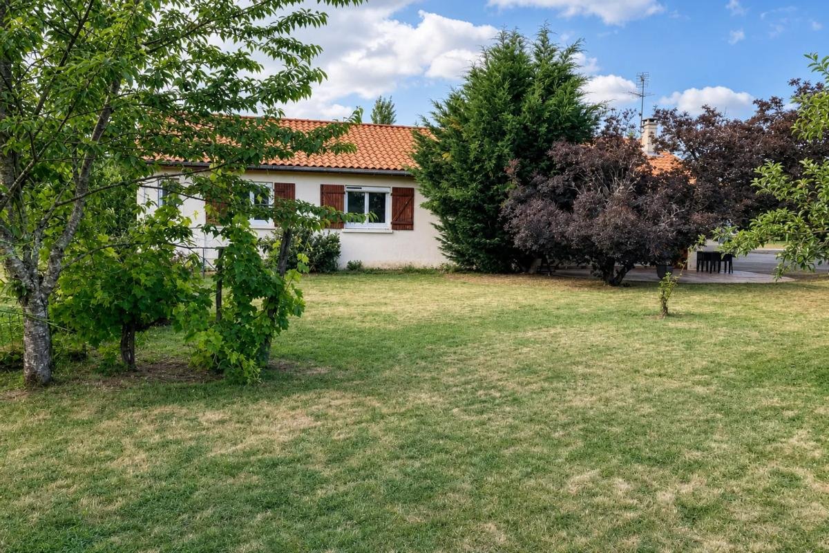 Maison à vendre, 104m², Saint-Ciers-d'Abzac