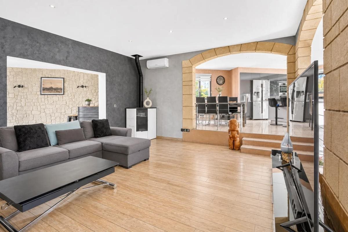 Maison à vendre, 186m², Saint-Victoret